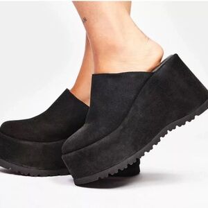 Free people Avery platform clog